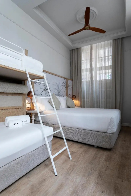 Quadruple room