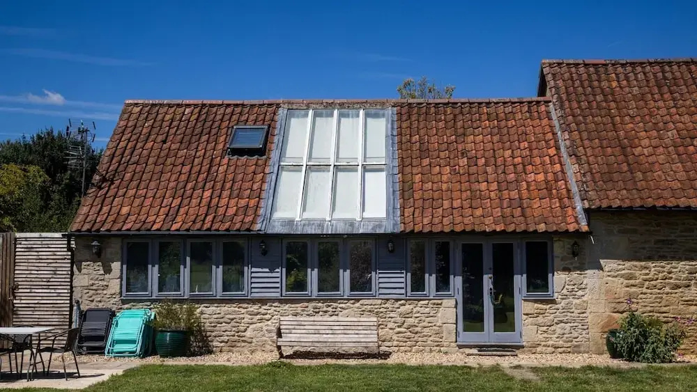The Dovecote, Rowden Manor- Sleeps 6 & Parking