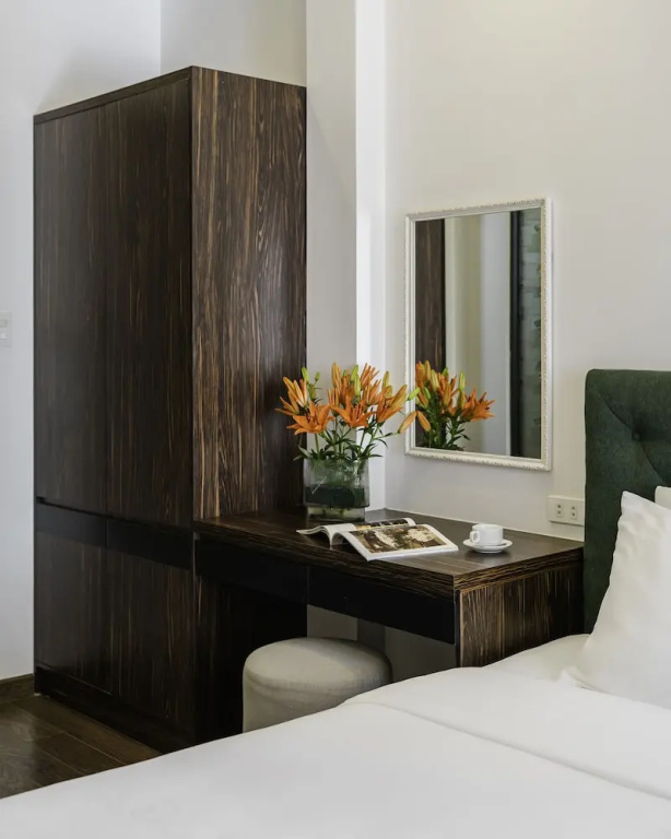 Superior Double room with balcony (full double bed)
