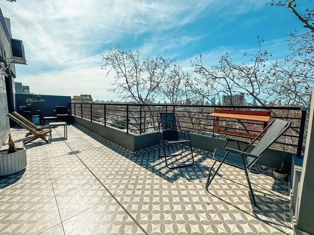 Spacious Penthouse in excellent Area by BT Homes