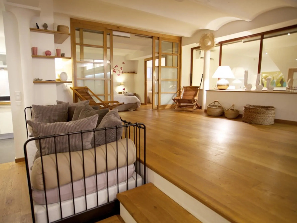 3 Bedrooms Apartment