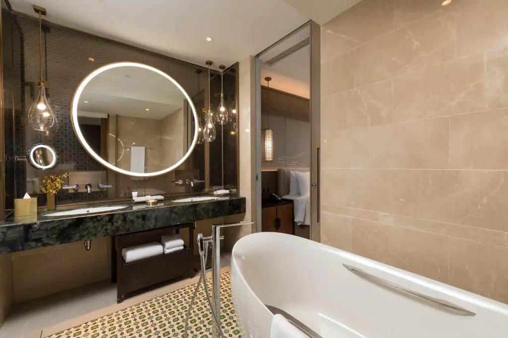 Premier Suite