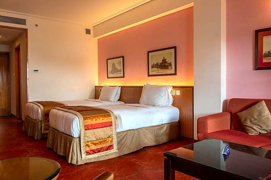 Doubletree By Hilton Hotel Goa 