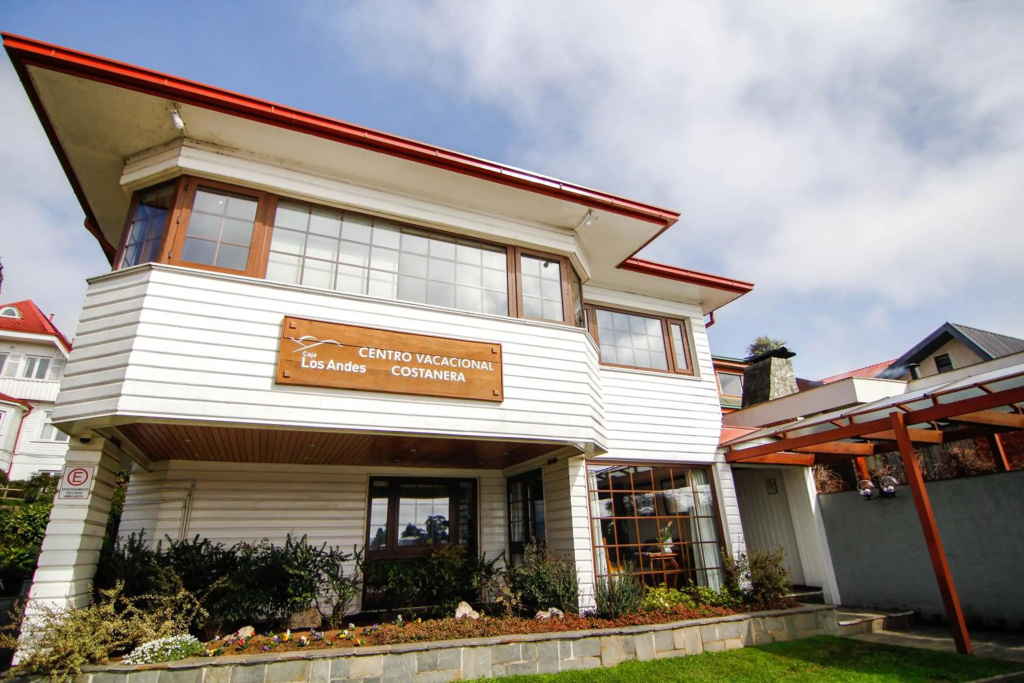 Hotel Costanera - Caja Los Andes