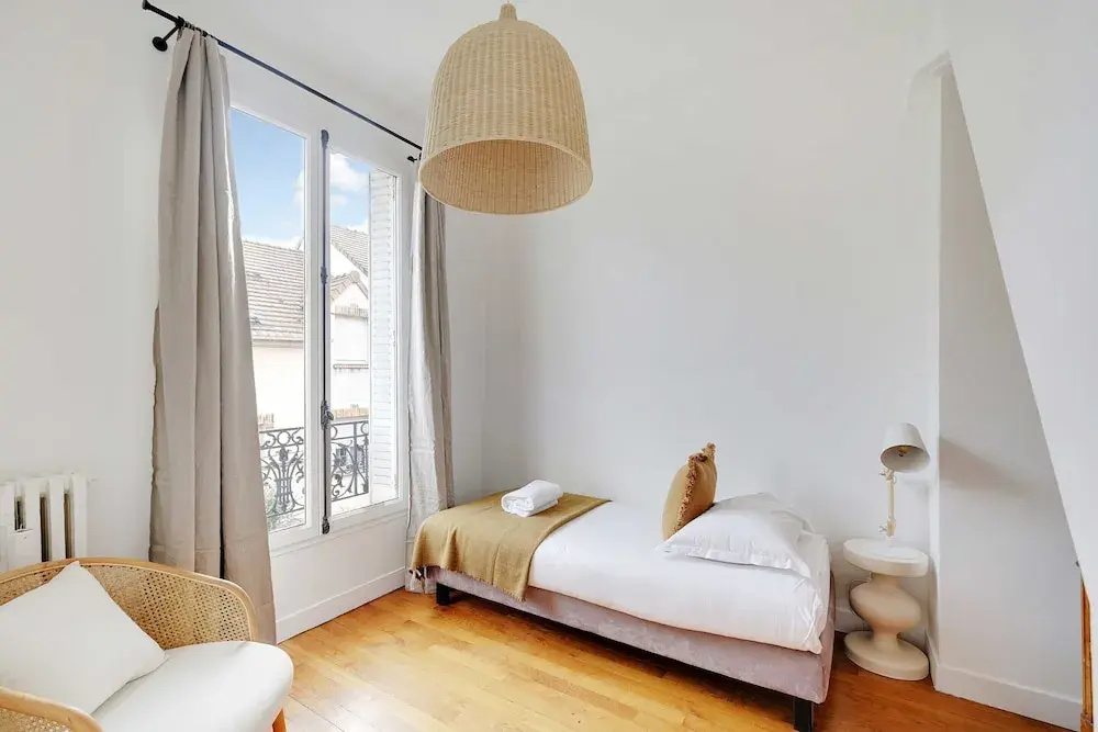 House With Garden - 4br-7p- Asnieres-sur-seine — фото