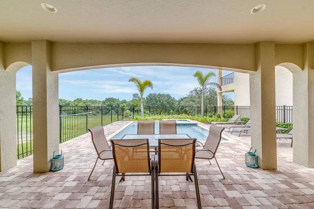 Villa W206 Excitement