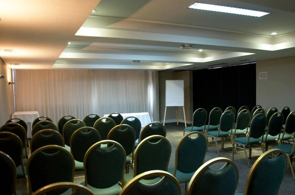 Hotel Victoria Villa Curitiba By Nacional Inn - Général