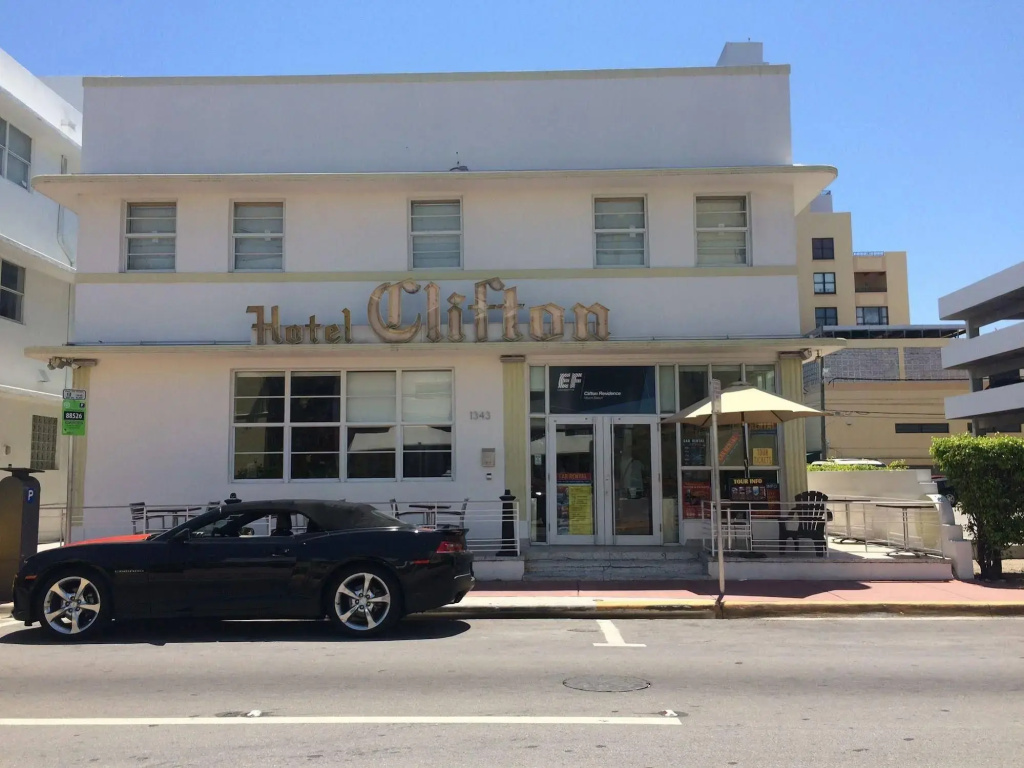 The Clifton Hotel