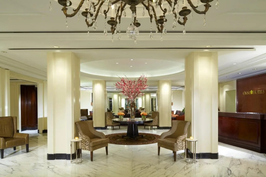 Omni Berkshire Place - 4