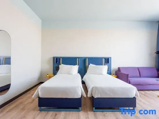 Superior Double room with balcony (twin beds)