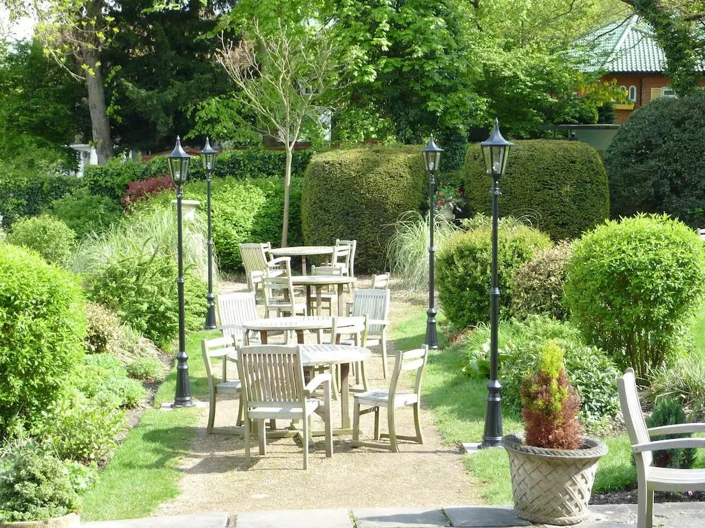 Hendon Hall - Général