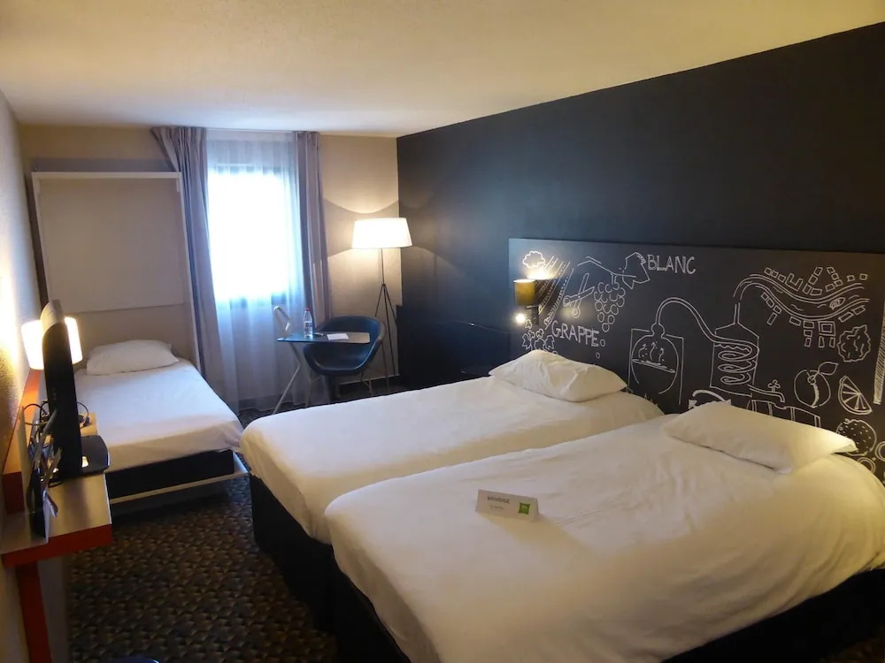 Ibis Styles Cognac - Chambres