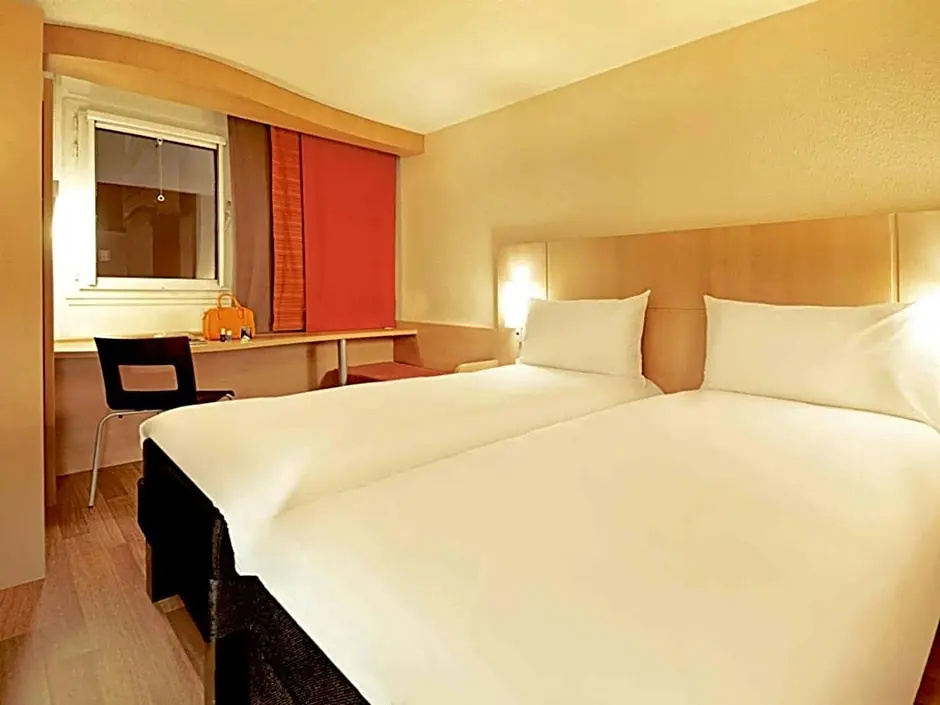ibis Bayeux Port En Bessin - Chambres