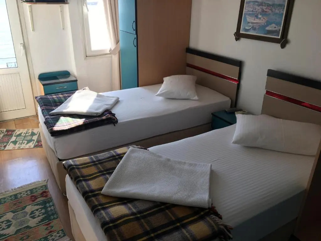 Nese Pension - Chambres
