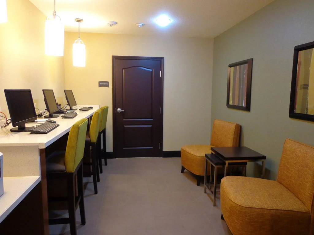 Hotel photo 18