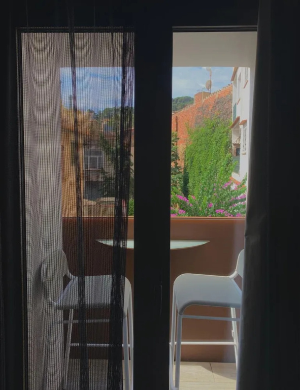 Balcony & Terrace