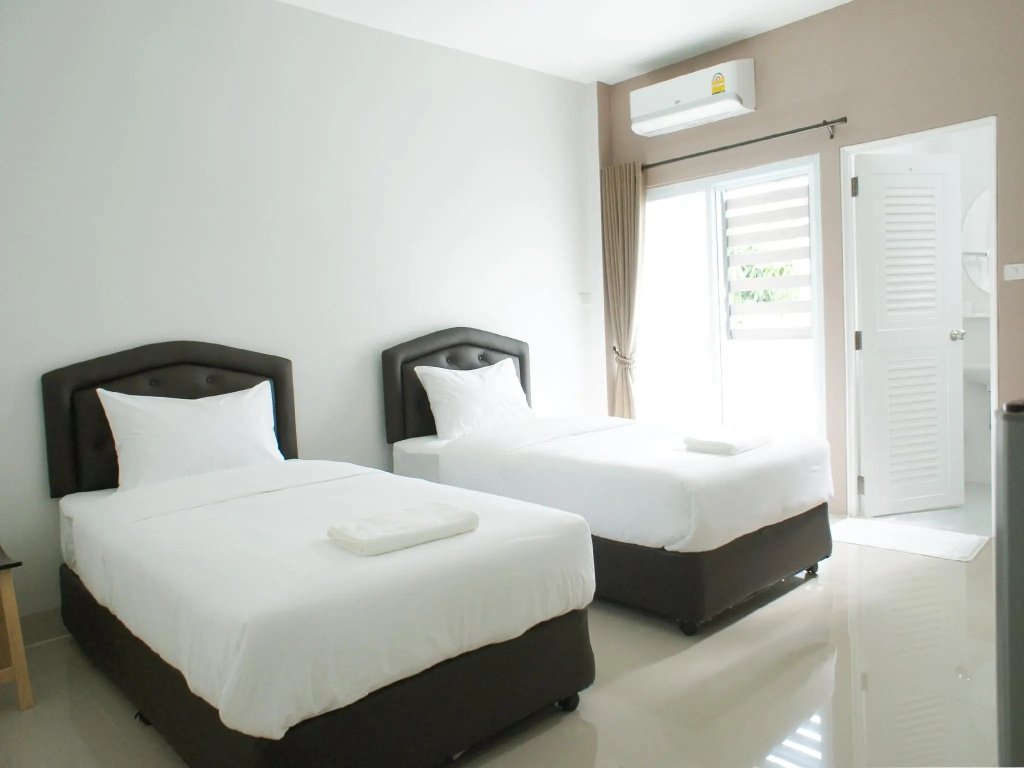 Standard Double room (twin beds)
