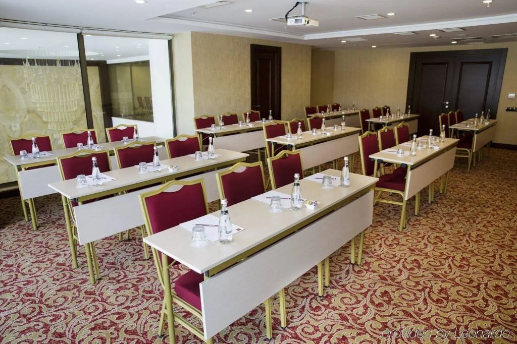 Grand Aras Hotel & Suites - Général