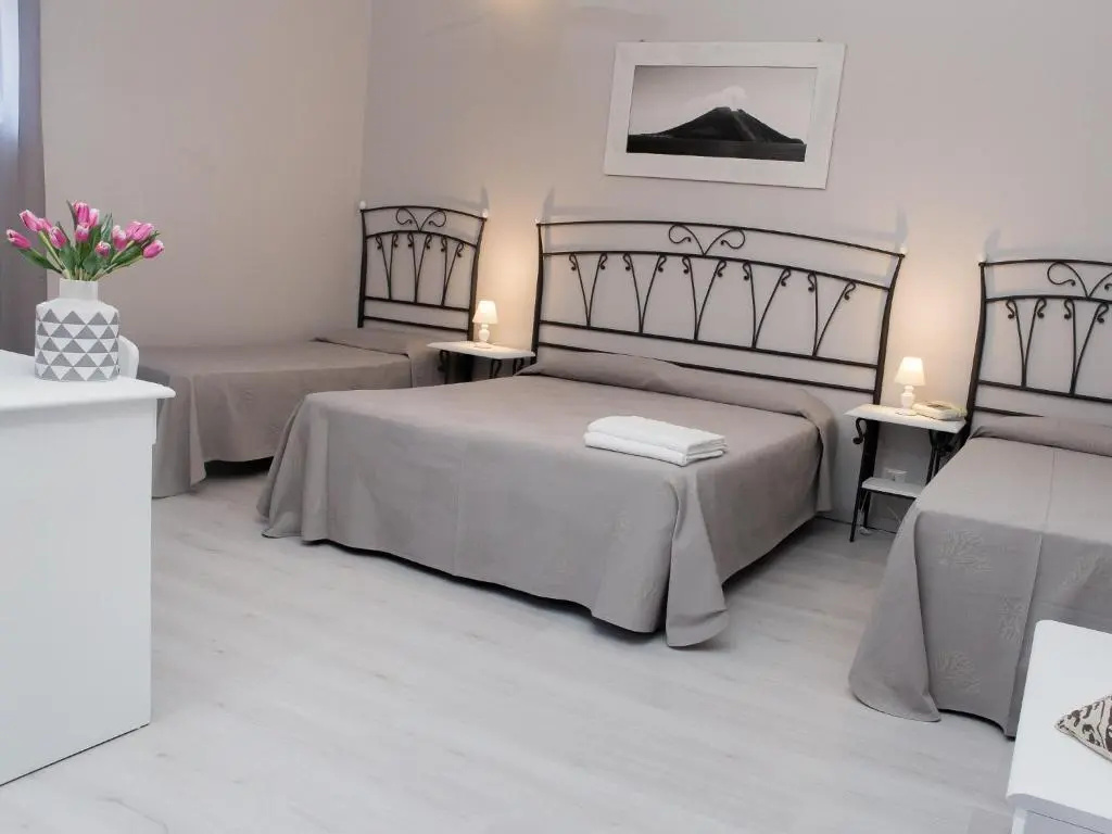 Pietra Pomice Hotel - Chambres