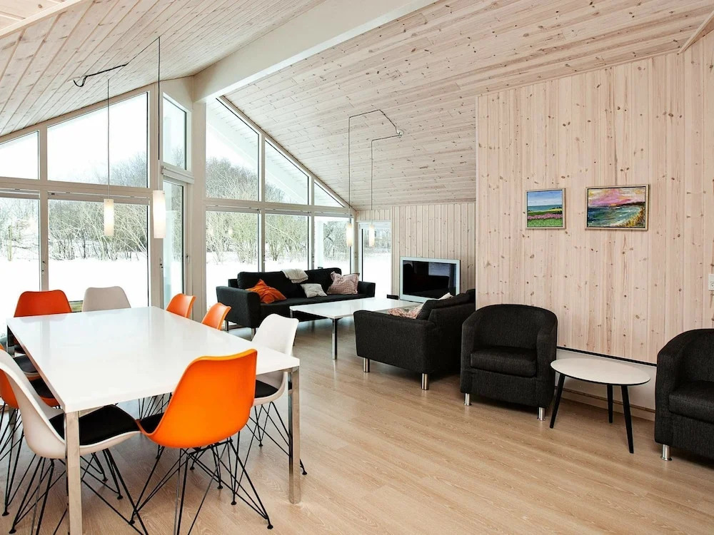 Serene Holiday Home in Dannemare With Indoor Whirlpool - фото 5