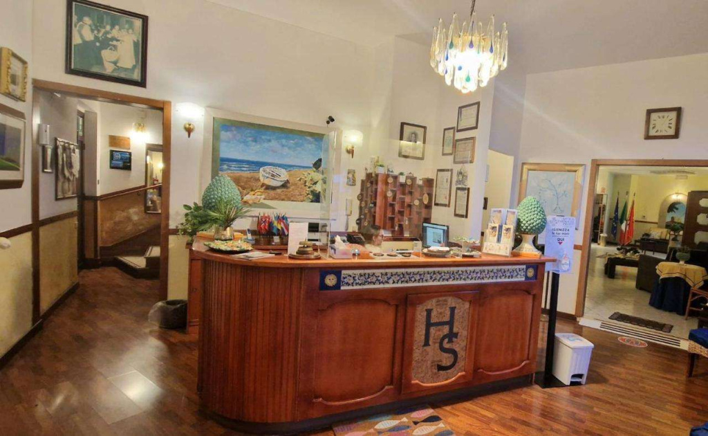 Hotel photo 13