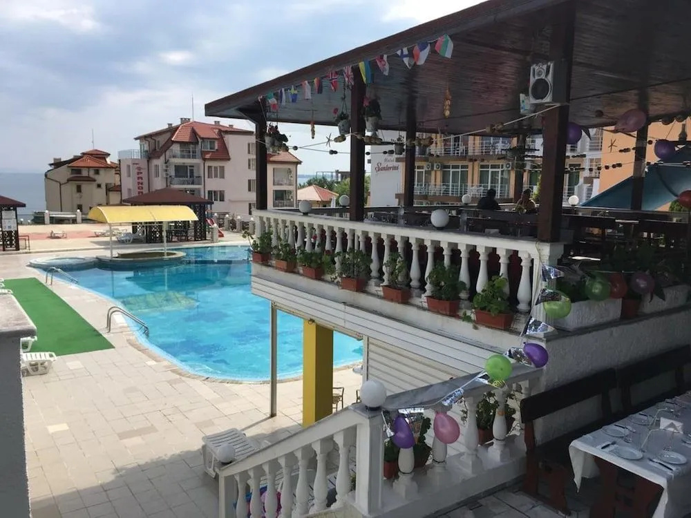 Hotel Corona by Asteri Hotels - Général