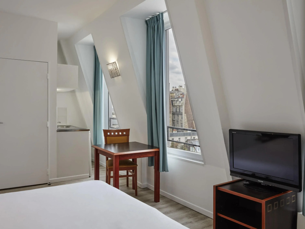 Отель Aparthotel Adagio Access Paris Philippe Auguste в Париже