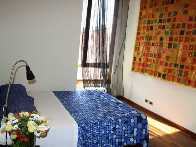 Aparthotel & Residence House Aramis Milano di Giammetta Mr. Luigi