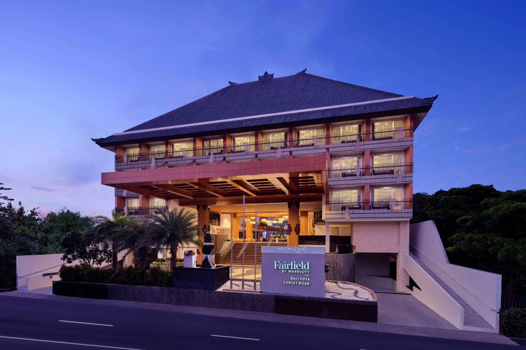 Fairfield by Marriott Bali Kuta Sunset Road — фото
