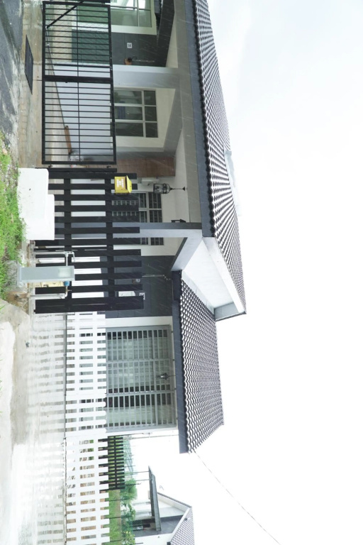 Cozy, Spacious, Air Cond UMP Gambang Homestay -- The Pigeon Guest House