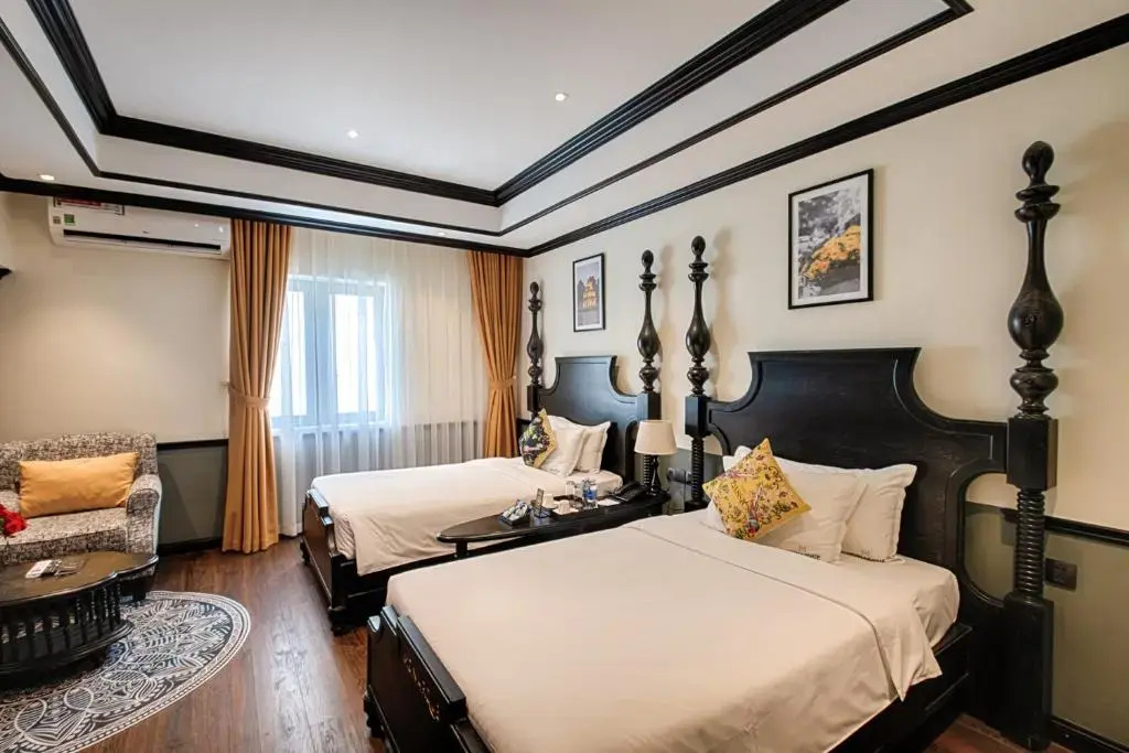 Double Suite (twin beds)