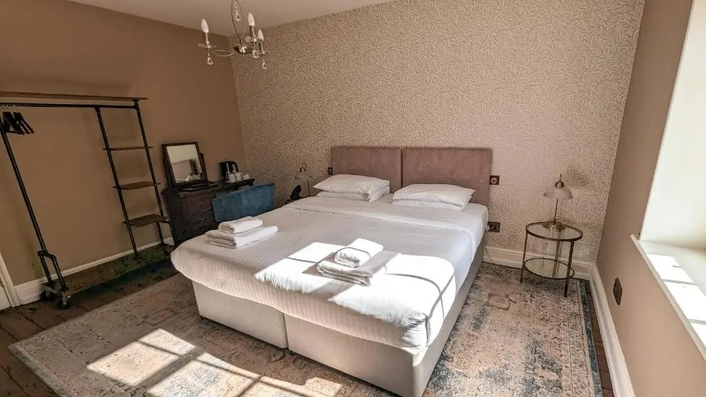 Standard Double room with garden view (full double bed)