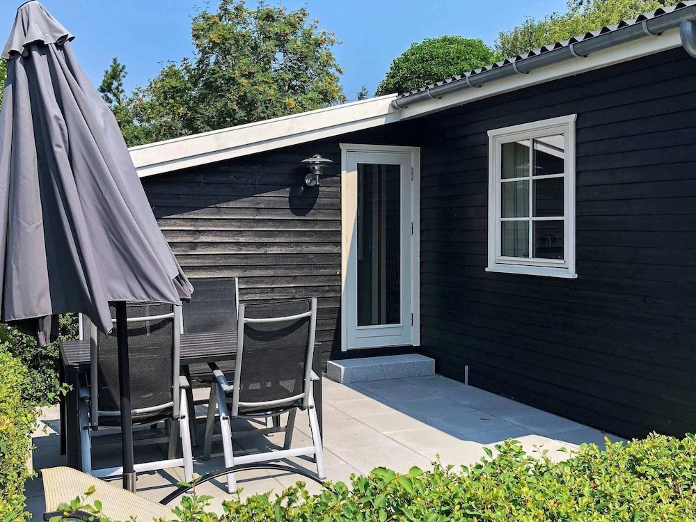4 Person Holiday Home in Vaeggerlose
