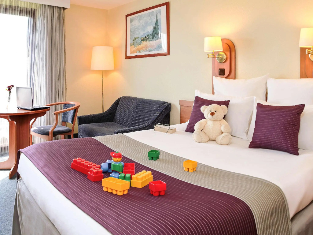 Standard Double room (full double bed)