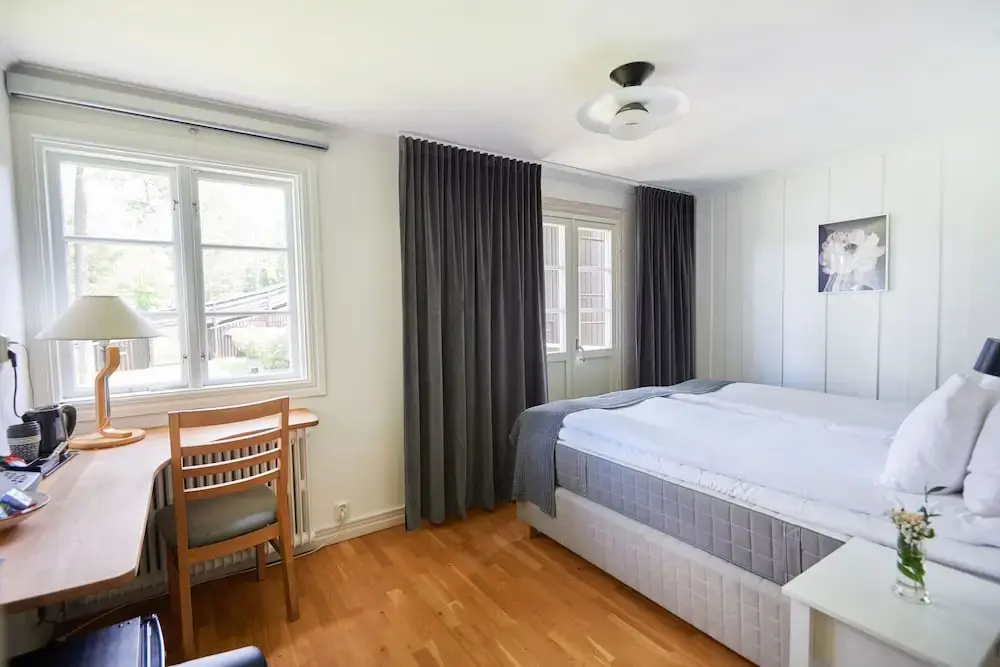 Standard Quadruple Family room with balcony