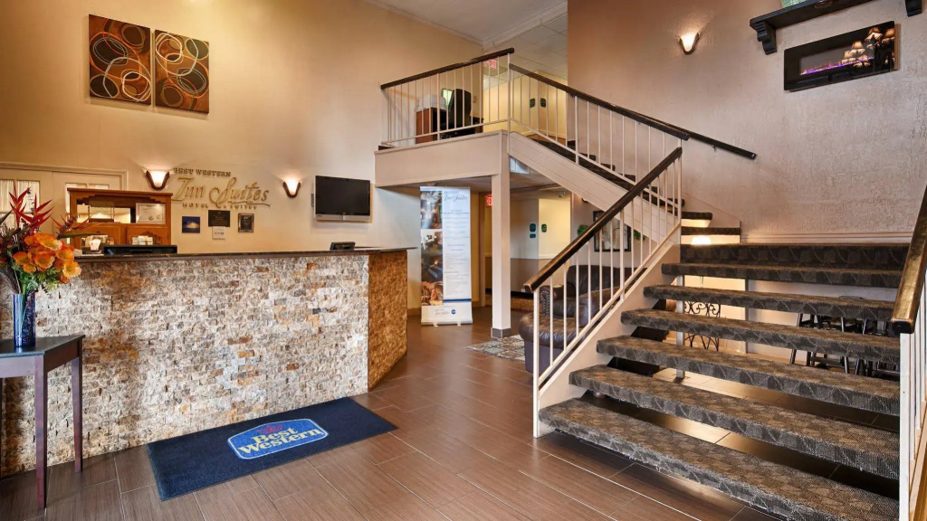 Best Western Airport Albuquerque InnSuites Hotel & Suites - Général