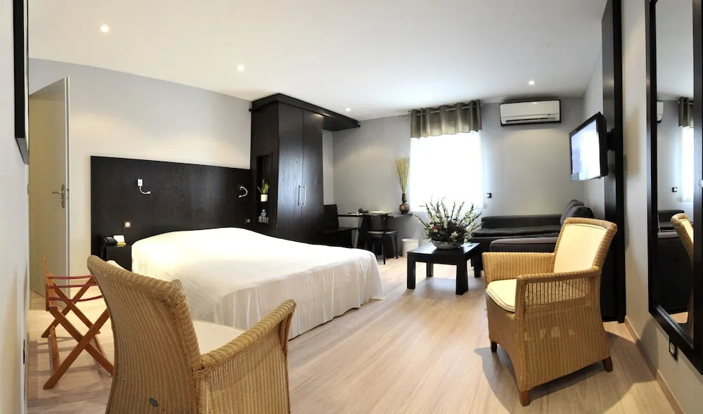 Cottage Hotel - Chambres