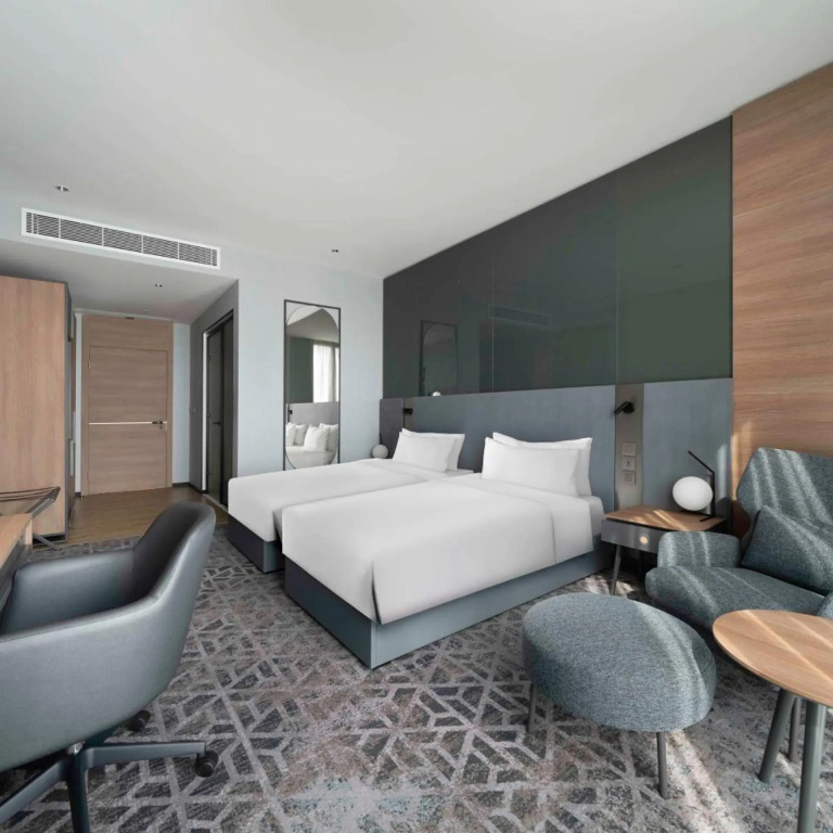 Отель Radisson Blu Hotel, Riyadh Al Sahafa в Эр-Рияде