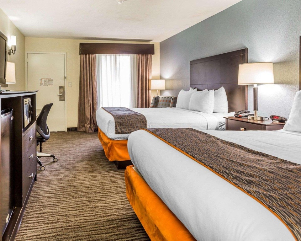 Quality Inn Mt. Pleasant - Charleston — 3