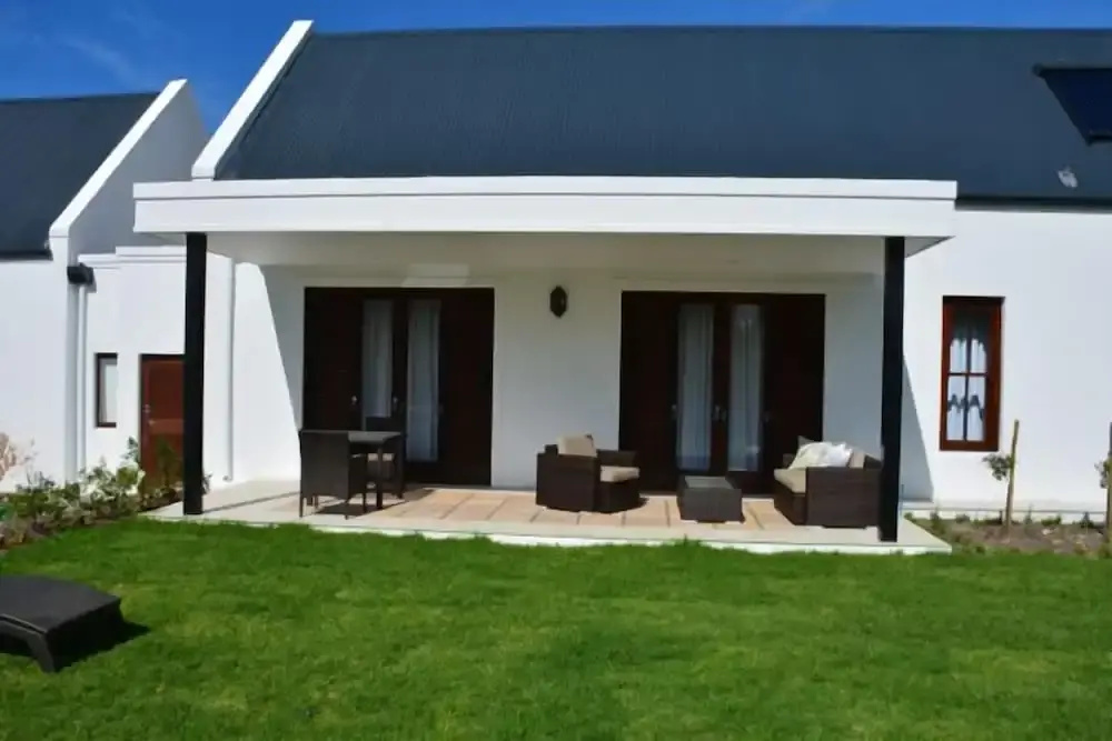 Chambray Estate