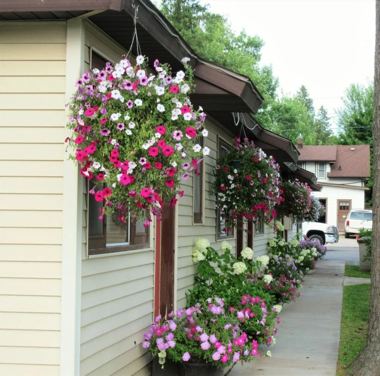 Pullman Motel