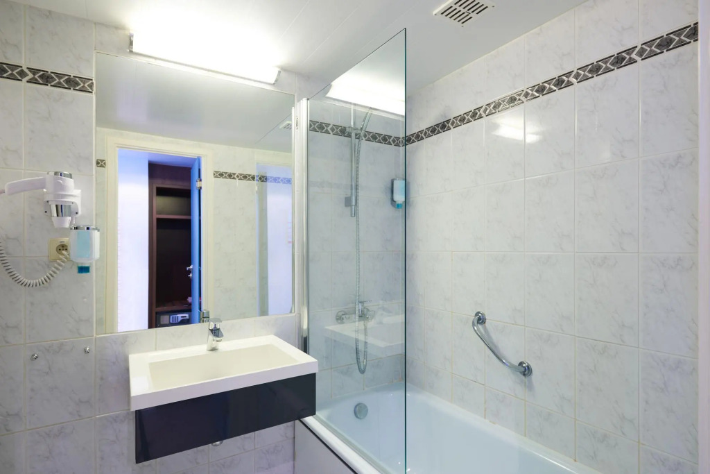 Thon Hotel Brussels City Centre picture