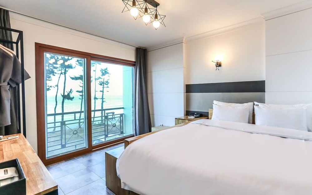 Gangneung Gyeongpodae Hotel Rang — 2