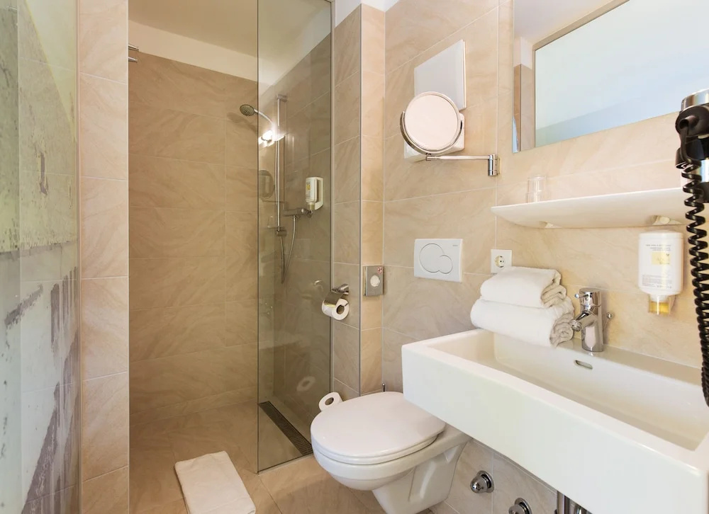 Basic Hotel Innsbruck - Chambres