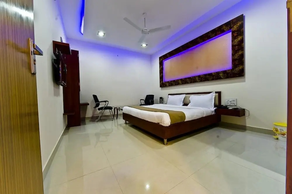 Hotel Durga Silverline - Général