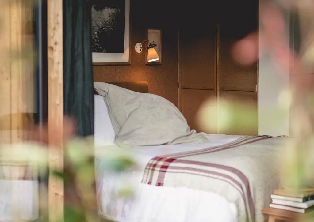 Deluxe Double room (full double bed)