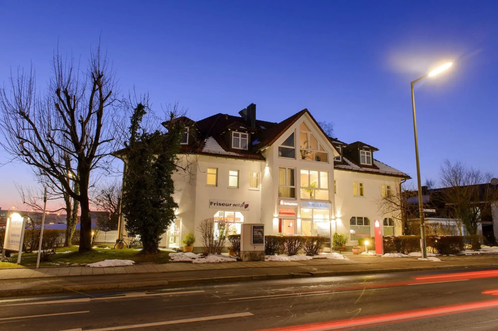 Hotel photo 10
