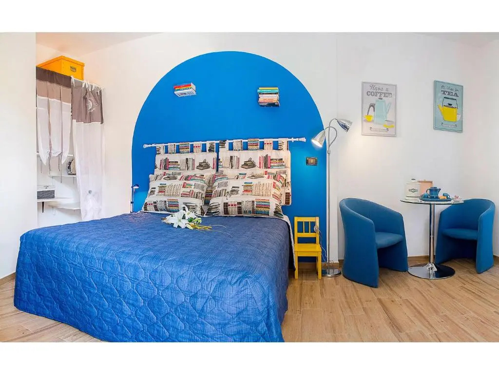 Standard Double room with garden view (full double bed)