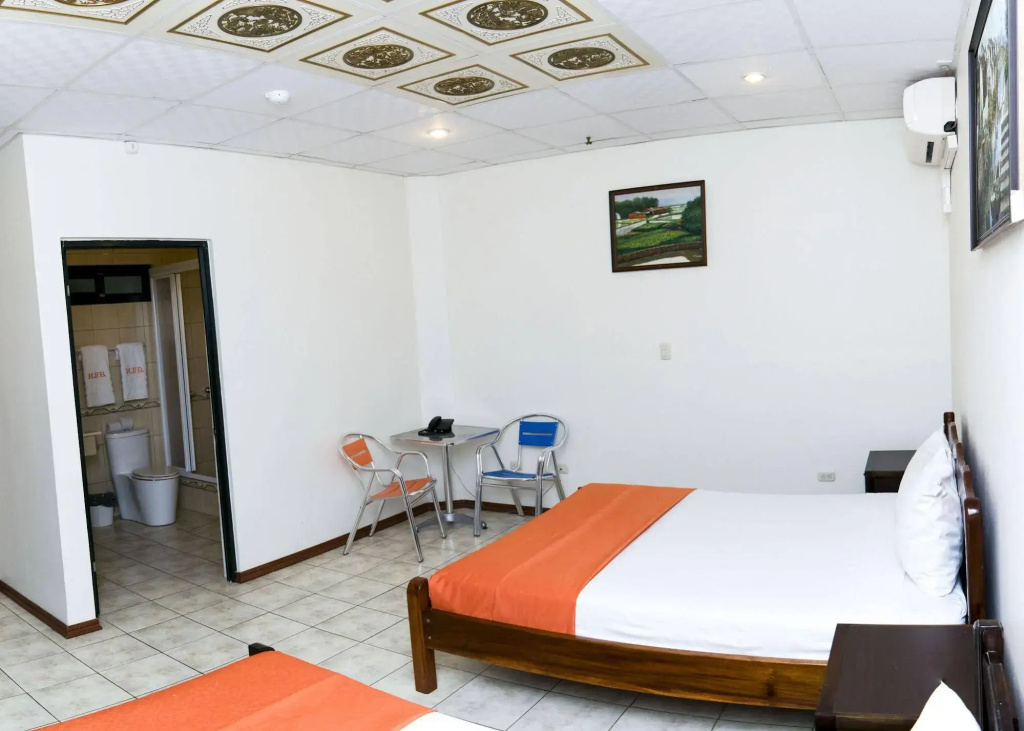 Hotel Puntarenas Beach - фото 4