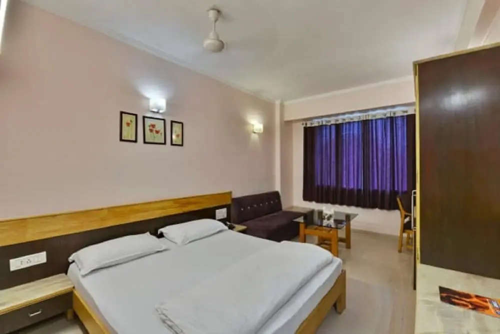 Rajhans Regency - Chambres